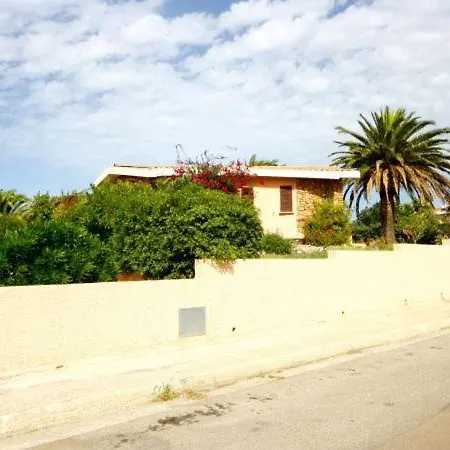 Pittulongu Sleeps 6
